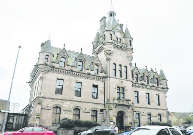 Greenock man facing two drugs charges maintains innocence - Vimarsana News