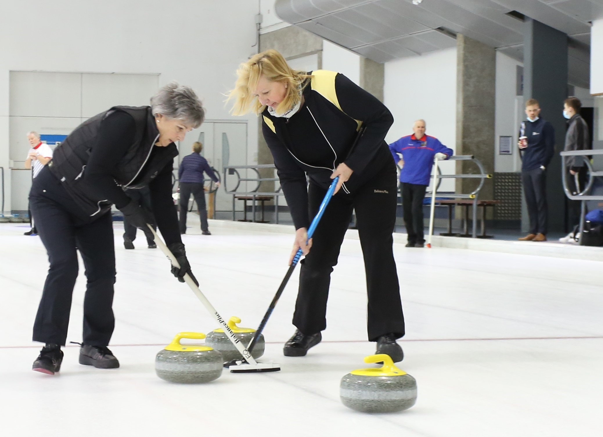 Day League Curling Waterfront