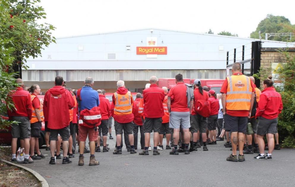 Dates announced for Royal Mail workers' walkout