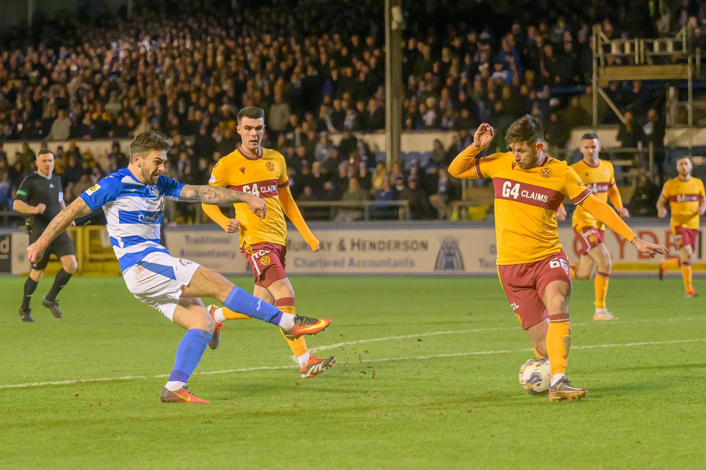 George Oakley thanks Morton team-mates for laying on goals